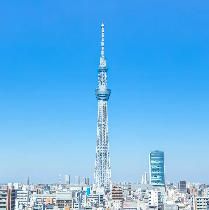 青空に映える東京スカイツリーの画像